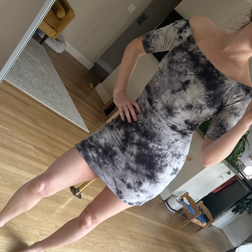 Tie dye off-the-shoulder mini dress